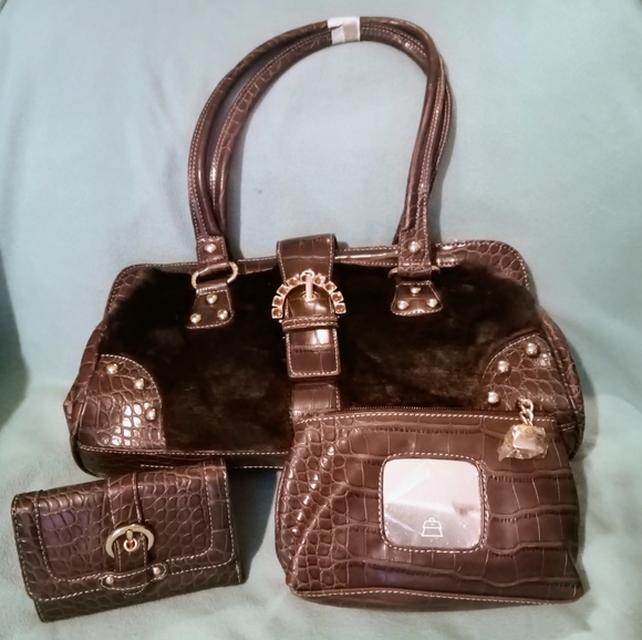 Kathy Van Zeeland Brown Faux Fur Handbag - Picture 3 of 4